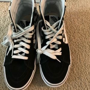 High top skater vans. Almost new